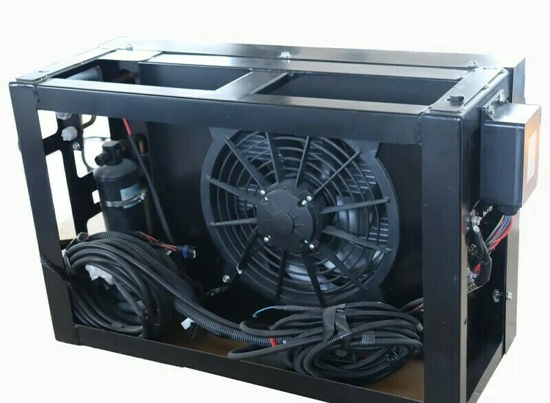 Подмоторный рефрижераторный блок Huabon HT-280U, вид изнутри